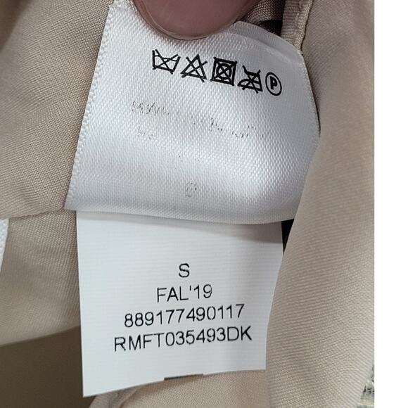 Rachel Roy Silver Sequin Raglan Flutter Sleeve Cape Blouse - Picture 9 of 13